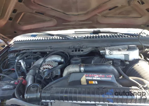 2006 Ford F250 Super Duty из США, поврежденный, VIN 1FTSW21P26EB36611